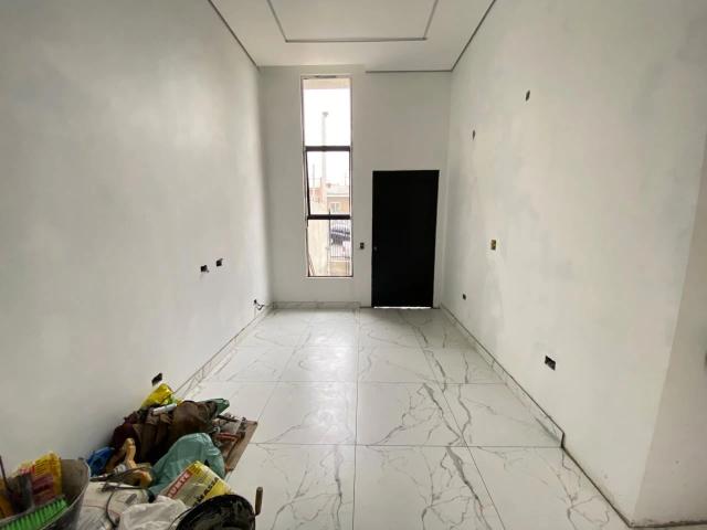 Casa / Sobrado para Venda em Colombo/PR Atuba 3 Quartos