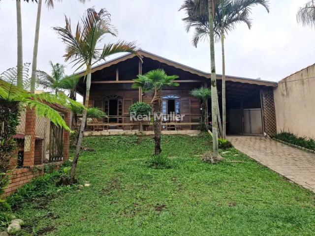 Casa / Sobrado para Venda em Colombo/PR Atuba 3 Quartos