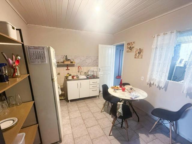 Casa / Sobrado para Venda em Colombo/PR Atuba 2 Quartos