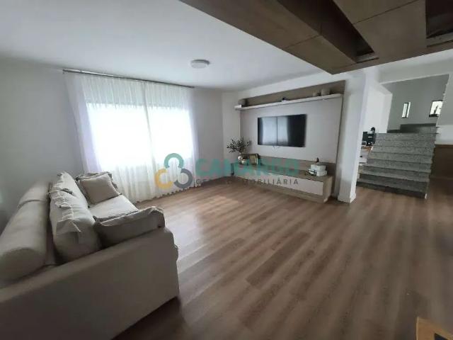 Casa / Sobrado para Venda em Colombo/PR Guaraituba 3 Quartos