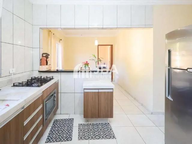 Casa / Sobrado para Venda em Colombo/PR Guaraituba 3 Quartos