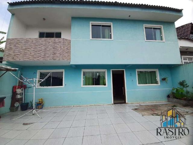 Casa / Sobrado para Venda em Colombo/PR Guarani 4 Quartos