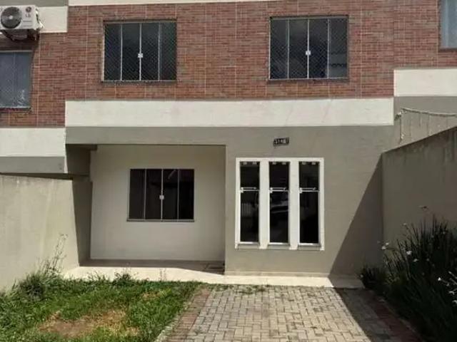 Casa / Sobrado para Venda em Colombo/PR Parque do Embu 4 Quartos