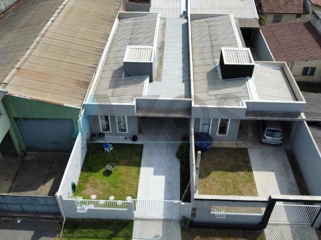 Casa / Sobrado para Venda em Colombo/PR Roça Grande 3 Quartos