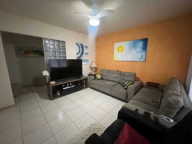 Casa / Sobrado para Venda em Colombo/PR Roça Grande 4 Quartos
