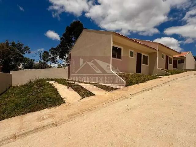 Casa / Sobrado para Venda em Colombo/PR Rio Verde 3 Quartos