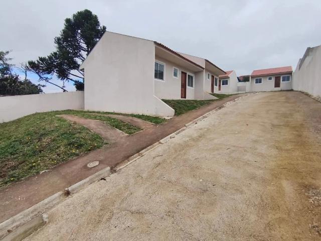 Casa / Sobrado para Venda em Colombo/PR Rio Verde 3 Quartos