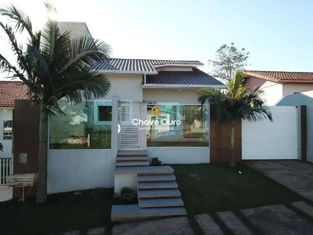 Casa / Sobrado para Venda em Corbélia/PR Centro 3 Quartos