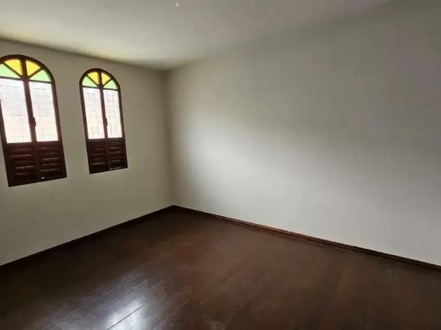 Casa / Sobrado para Venda em Coronel Fabriciano/MG Centro 3 Quartos