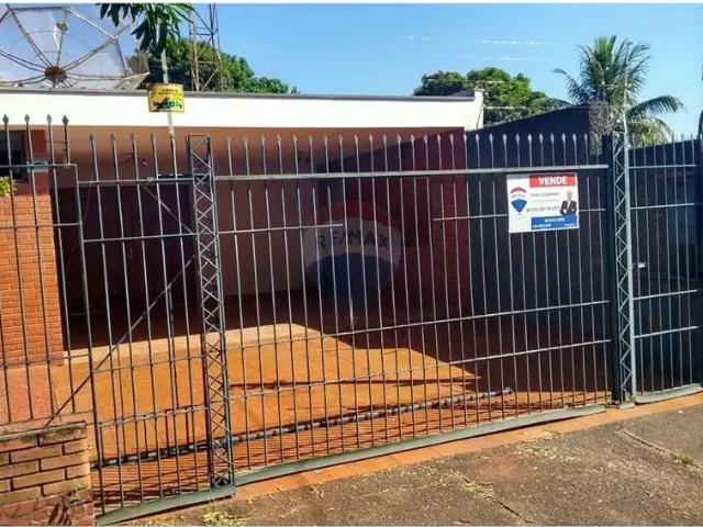Casa / Sobrado para Venda em Cosmópolis/SP Centro 3 Quartos