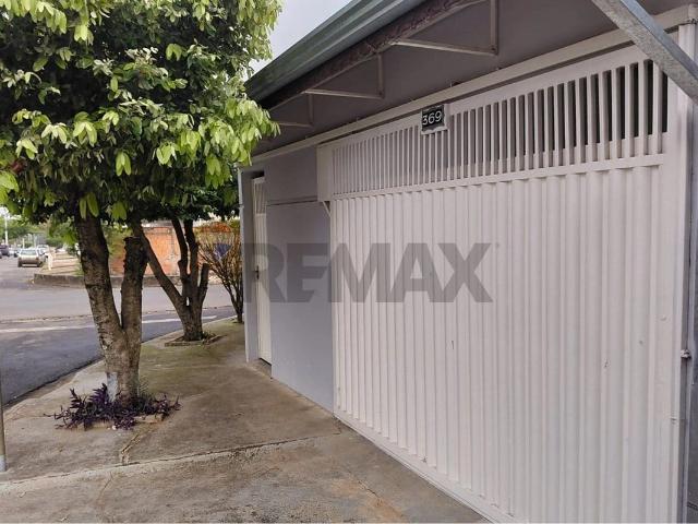Casa / Sobrado para Venda em Cosmópolis/SP Parque das Laranjeiras 2 Quartos
