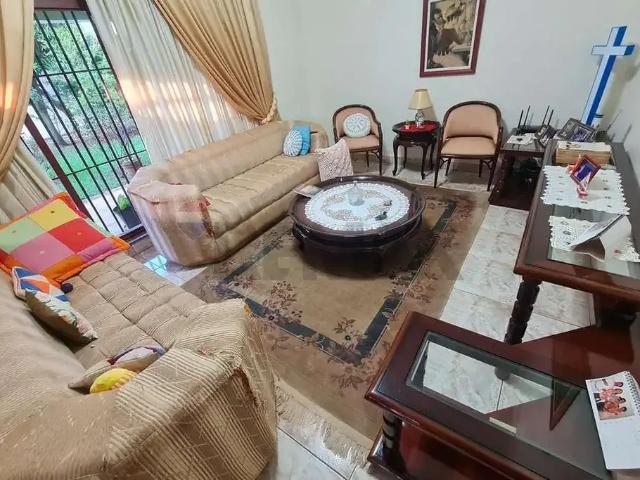 Casa / Sobrado para Venda em Cosmópolis/SP Vila José Kalil Aun 6 Quartos