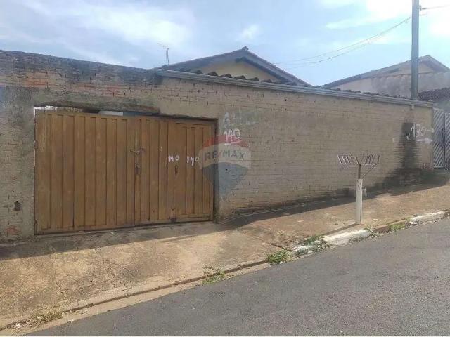 Casa / Sobrado para Venda em Cosmópolis/SP Vila Morro do Castanho 5 Quartos