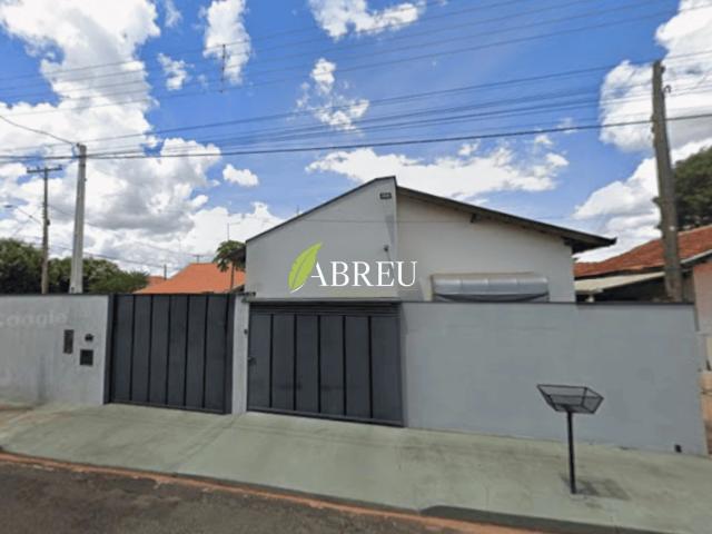 Casa / Sobrado para Venda em Cosmorama/SP Centro 2 Quartos