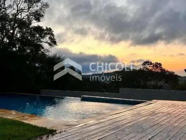 Casa / Sobrado para Venda em Cotia/SP Cachoeira 4 Quartos