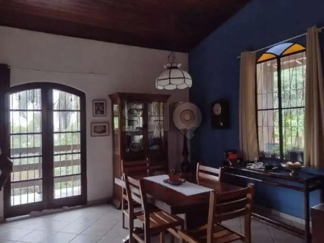 Casa / Sobrado para Venda em Cotia/SP Chácara Recanto Verde 3 Quartos