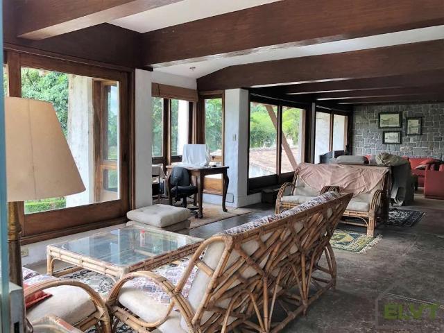 Casa / Sobrado para Venda em Cotia/SP Chácaras do Refúgio Granja Viana 4 Quartos