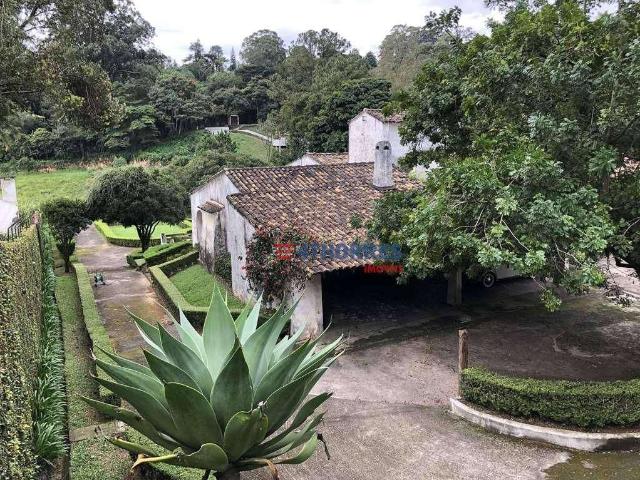 Casa / Sobrado para Venda em Cotia/SP Granja Viana 4 Quartos