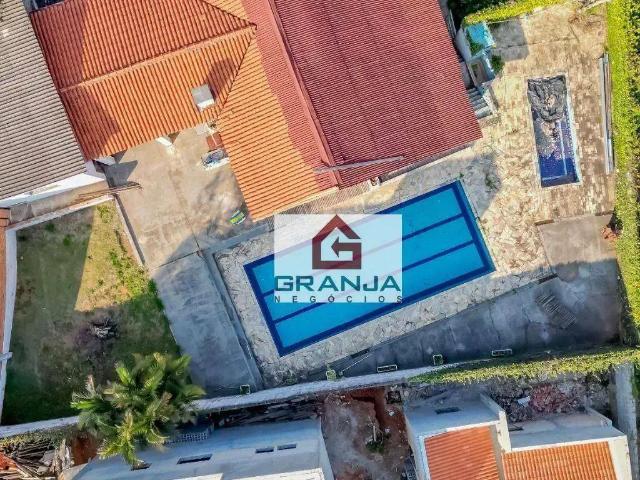 Casa / Sobrado para Venda em Cotia/SP Granja Viana 5 Quartos