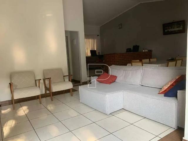 Casa / Sobrado para Venda em Cotia/SP Granja Viana 3 Quartos