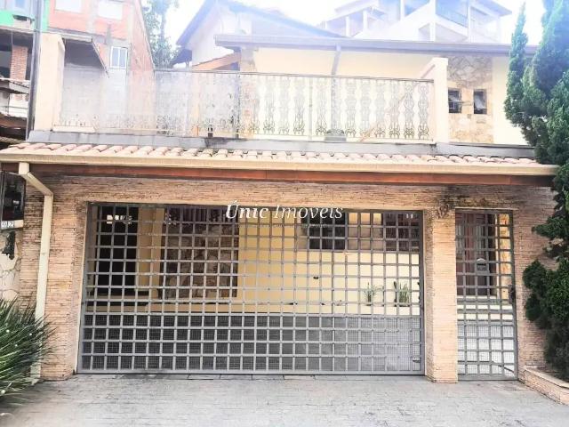 Casa / Sobrado para Venda em Cotia/SP Granja Viana 3 Quartos