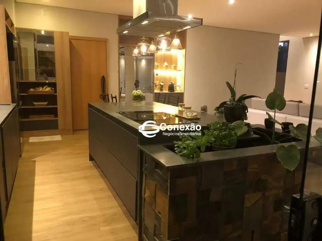 Casa / Sobrado para Venda em Cotia/SP Granja Viana 3 Quartos