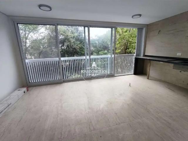 Casa / Sobrado para Venda em Cotia/SP Granja Viana 3 Quartos