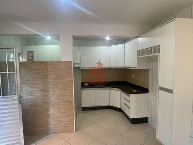 Casa / Sobrado para Venda em Cotia/SP Jardim Leonor 6 Quartos