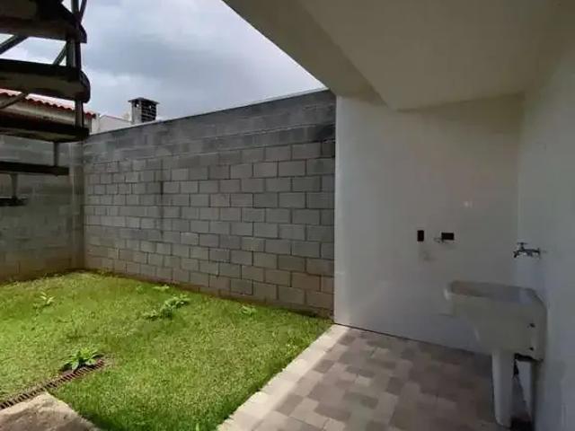 Casa / Sobrado para Venda em Cotia/SP Jardim Maria Tereza 2 Quartos