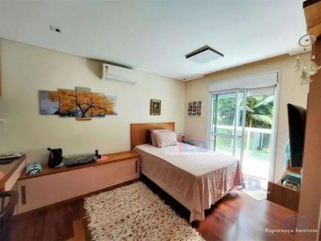 Casa / Sobrado para Venda em Cotia/SP Jardim Passárgada I 5 Quartos