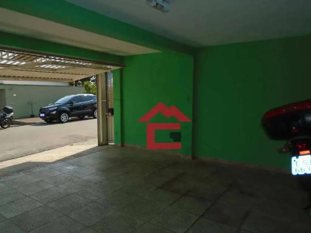 Casa / Sobrado para Venda em Cotia/SP Jardim Rosalina 5 Quartos