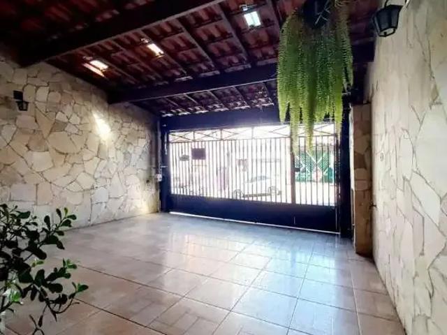Casa / Sobrado para Venda em Cotia/SP Jardim Sabiá 2 Quartos