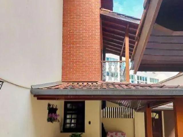 Casa / Sobrado para Venda em Cotia/SP Jardim Semiramis 3 Quartos