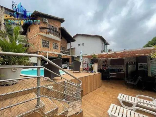 Casa / Sobrado para Venda em Cotia/SP Jardim Semiramis 3 Quartos