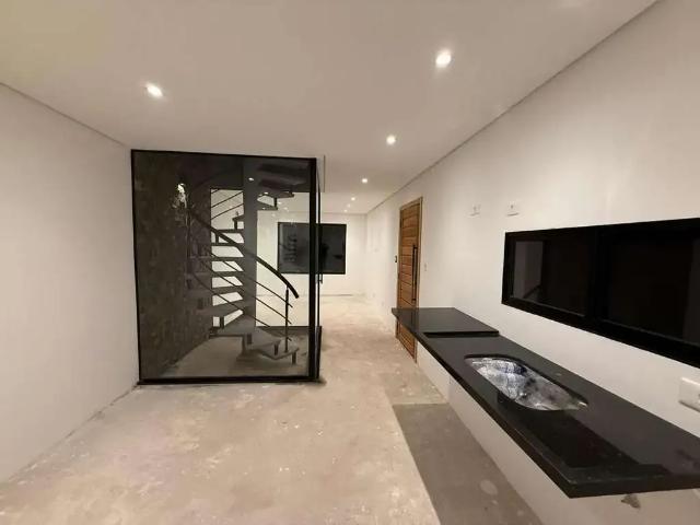 Casa / Sobrado para Venda em Cotia/SP Sítio Boa Vista 2 Quartos