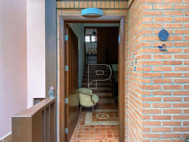 Casa / Sobrado para Venda em Cotia/SP Miolo da Granja 4 Quartos