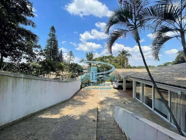 Casa / Sobrado para Venda em Cotia/SP Vila Santo Antônio 4 Quartos