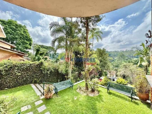 Casa / Sobrado para Venda em Cotia/SP Vila Santo Antônio 4 Quartos