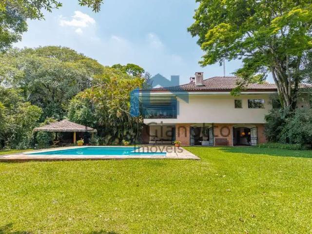 Casa / Sobrado para Venda em Cotia/SP Vila Santo Antônio 6 Quartos