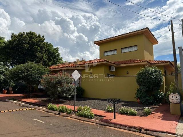 Casa / Sobrado para Venda em Cravinhos/SP Alto das Acácias 4 Quartos