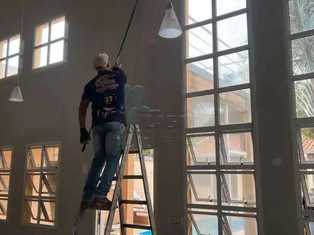 Casa / Sobrado para Venda em Cravinhos/SP Centro 3 Quartos