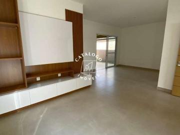 Casa / Sobrado para Venda em Cravinhos/SP Centro 3 Quartos