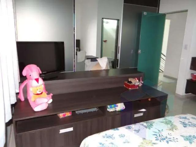 Casa / Sobrado para Venda em Cravinhos/SP Centro 3 Quartos