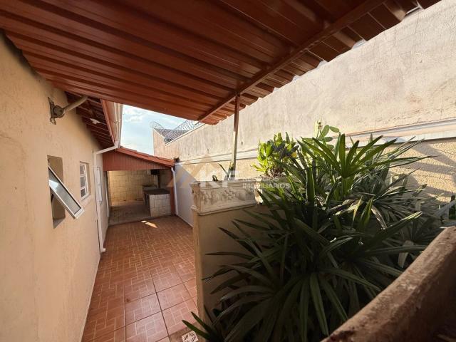 Casa / Sobrado para Venda em Cravinhos/SP Conjunto Habitacional João Berbel 3 Quartos