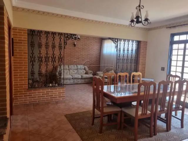 Casa / Sobrado para Venda em Cravinhos/SP Jardim das Acacias 4 Quartos