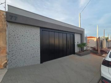 Casa / Sobrado para Venda em Cravinhos/SP Jardim Santa Cruz 3 Quartos