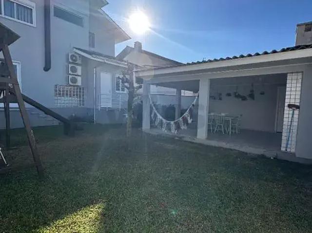 Casa / Sobrado para Venda em Criciúma/SC Michel 3 Quartos