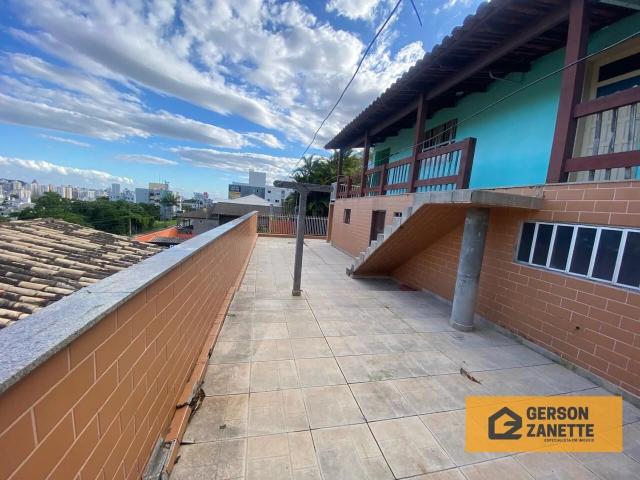 Casa / Sobrado para Venda em Criciúma/SC Mina Brasil 3 Quartos