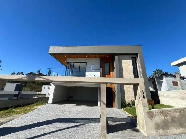 Casa / Sobrado para Venda em Criciúma/SC Mina do Mato 3 Quartos