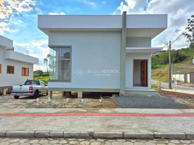 Casa / Sobrado para Venda em Criciúma/SC Mina do Mato 3 Quartos